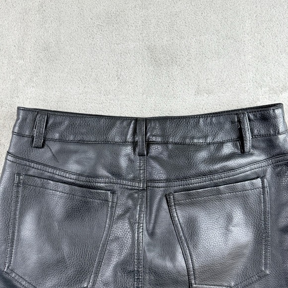 Forever 21 Mini Skirt Womens Medium Black Faux Leather Raw Hem A Line Punk - Picture 12 of 13